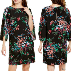 Trina Turk Women Split Tulip Sleeve Battista Floral Shift Mini Dress Size Medium